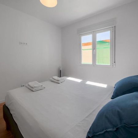 2 Bedrooms 1 Bathroom Furnished - Delicias - Bright - Mintystay マドリード エクステリア 写真